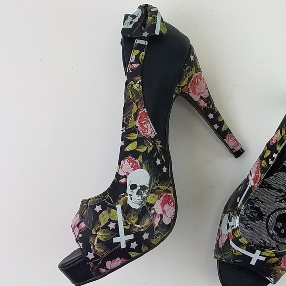 Iron Fist heels - Picture 3 of 8